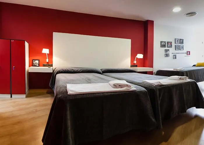 塞维利亚瑞充尔阿拉米达旅馆 招待所