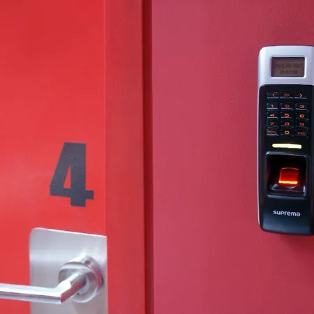 塞维利亚瑞充尔阿拉米达旅馆 2*